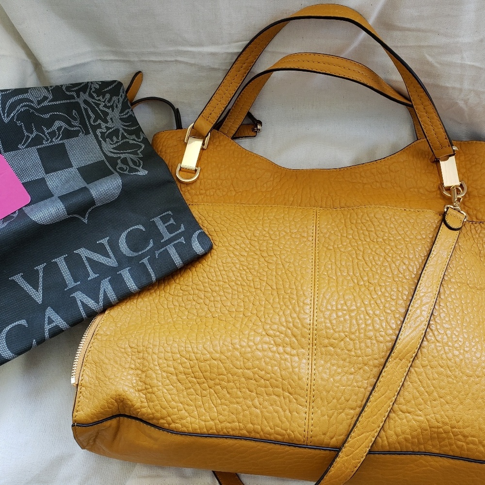 Vincent Camuto leather handbag - Picture 2 of 2